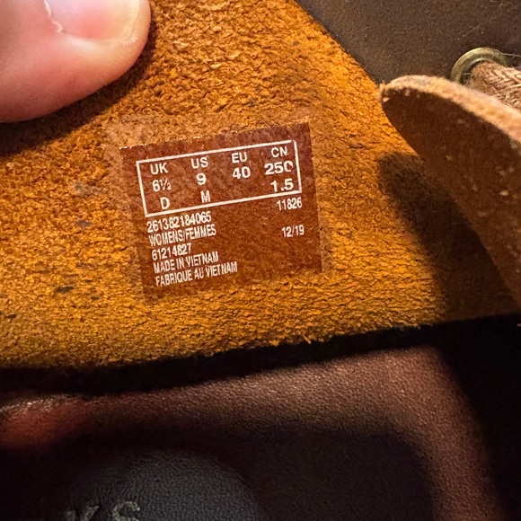 Clarks Leather Desert Boots - Picture 4 of 6